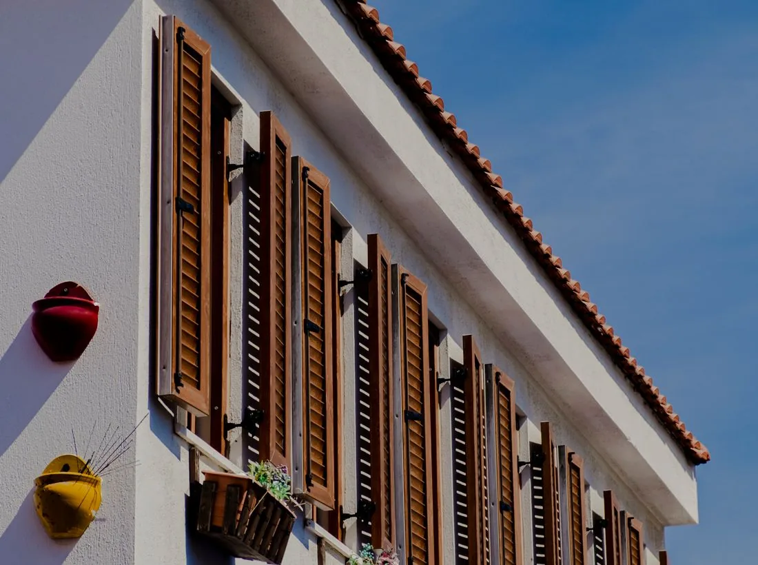 Façade rénovée — Nîmes et région